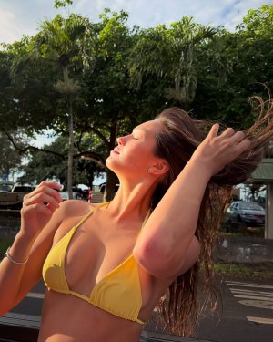 lilychee_3795547056753304734's2025-12-26-10.28.955 story.jpg