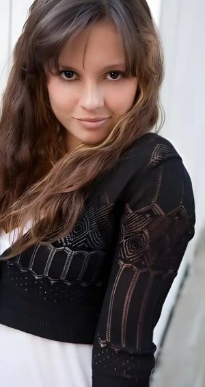 MacKenzie Rosman.jpeg