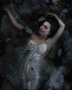 Chloe Howcroft Nude & Sexy - TheFappeningBlog.com 17.jpg