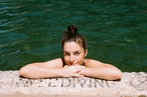 Chloe Howcroft Nude & Sexy - TheFappeningBlog.com 20.jpg