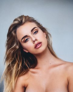 Effy Harvard Sexy - TheFappeningBlog.com 41.jpg