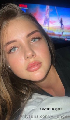 Olya Derkach (4).jpg