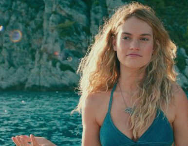 lily_james_Mamma Mia! Here We Go Again2.jpg