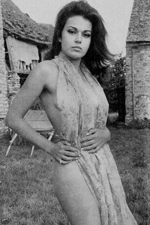 Maria Latour (15).jpg