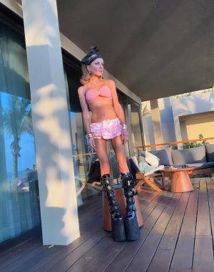 Learnt a few things todayAll the Guatis are female. I don’t know what the men think they’re do...jpg