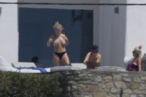 Perrie Edwards Topless - TheFappeningBlog.com 57.jpg