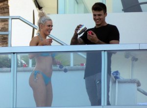 CJ 'Lana' Perry - TheFappeningBlog.com 20.jpg