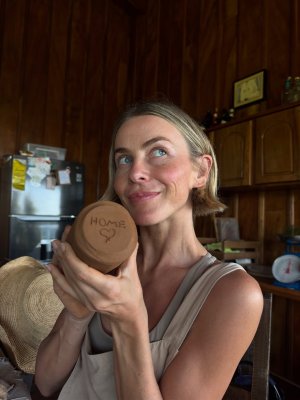 juleshough_612651634_18551912539009639_3551204733105788754_n (1).jpg