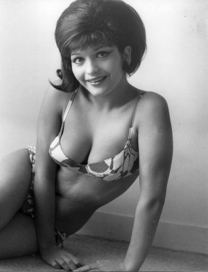 Eve Eden - Pwi1hlhRN31s5gb67o1 0654 0614.jpg