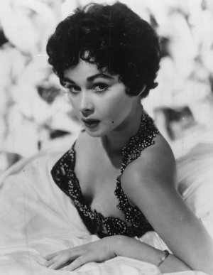 Marla English (3).jpg