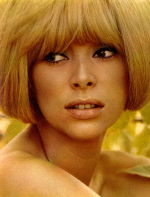 Mireille Darc (7).jpg