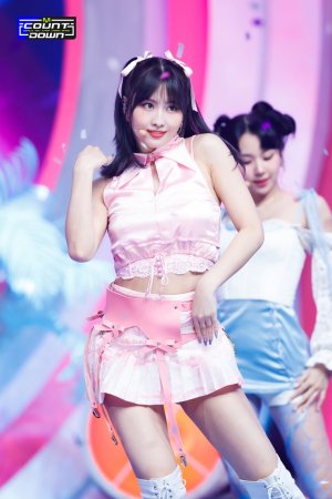 hirai-momo (5).jpg