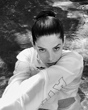 Ashley-Greene-Sexy-In-Hans (7).jpg