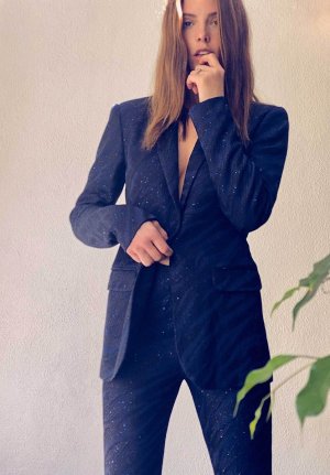 Ashley-Greene-Sexy-In-Hans (15).jpg