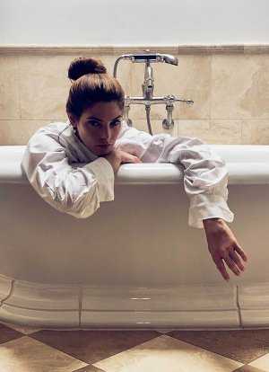 Ashley-Greene-Sexy-In-Hans (17).jpg