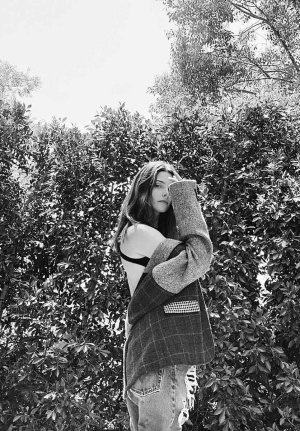 Ashley-Greene-Sexy-In-Hans (18).jpg