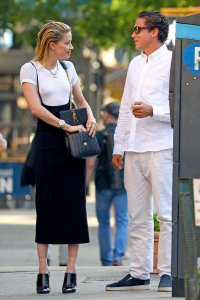 Amber Heard Braless - TheFappeningBlog.com 8.jpg