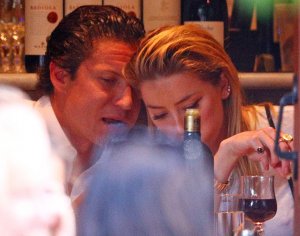 Amber Heard Braless - TheFappeningBlog.com 16.jpg