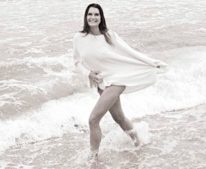 Brooke Shields Sexy - TheFappeningBlog.com 9.jpeg