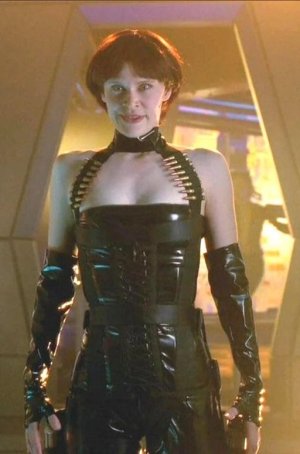 Lisa Ryder (Andromeda Fame) as KM-14 (Jason X) 1.jpg