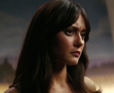 Ella Purnell (1).jpg