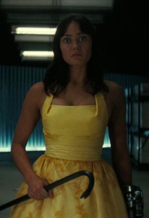 Ella Purnell (22).jpg