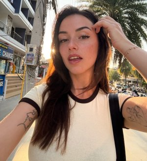 Shauna Dewit (38).jpg