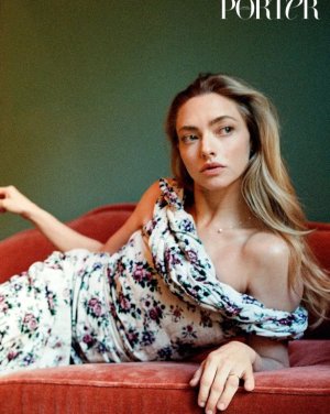 amanda-seyfried-for-porter-magazine-february-2026-v0-mnelztc9c3hg1.jpg