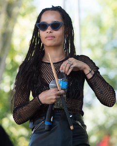 Zoe-Kravitz-Sexy-13.jpg