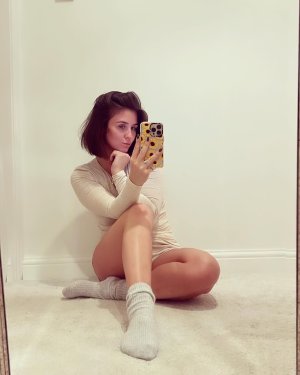 1000113813.jpg 1000113813.jpg