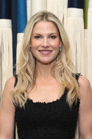 Ali Larter AL3424_1.jpg