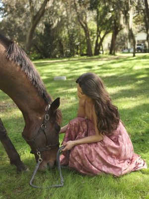 Hunter with Horse 2.jpg