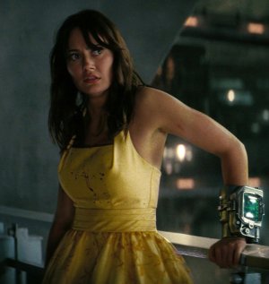 Ella Purnell (43).jpg