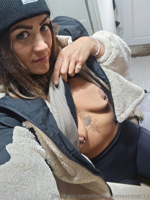 TheCoupleNextDoor  (35).jpeg