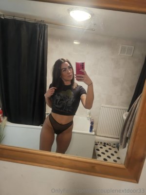 TheCoupleNextDoor  (112).jpeg