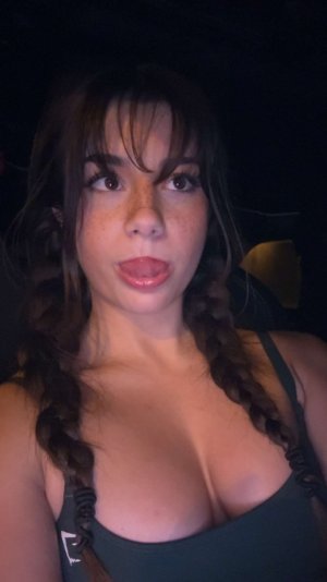 Mikayla Campinos (3).jpg