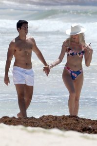 Devon Windsor Sexy - TheFappeningBlog.com 8.jpg