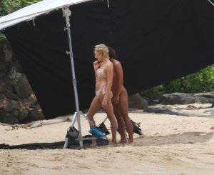 Hailey Baldwin Sexy - TheFappeningBlog.com 37.jpg