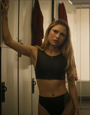 Bella Shepard as Genesis Lythe in Star Trek Starfleet Academy.jpg