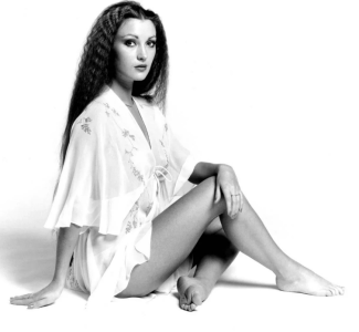 Jane Seymour, 1970s.png