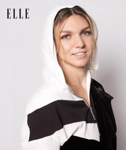 Simona Halep - TheFappeningBlog.com 10.jpg