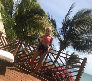 Keilih Stafford Sexy - TheFappeningBlog.com 10.jpg