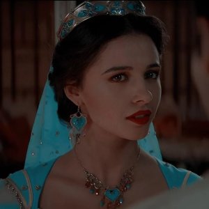 Naomi Scott as Jasmine 7.jpg
