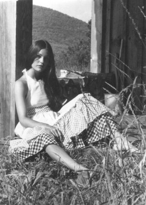 Cristina Raines (3).jpg