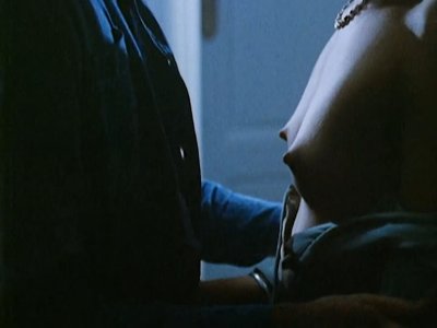 Two People (1973).mp4_snapshot_01.18.37.615.jpg