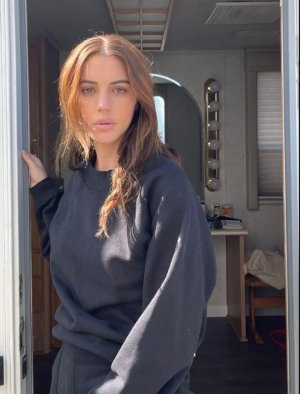 Adelaide Kane - 4.jpg