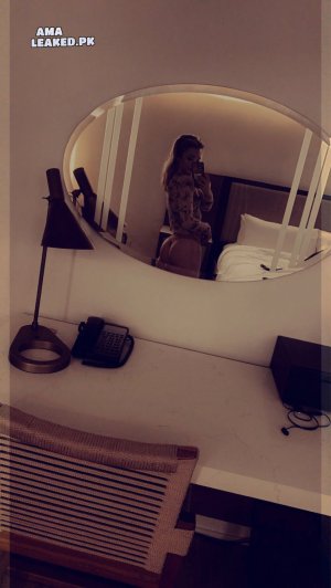 amaleaked.pk-Amber Glenn-64.jpeg