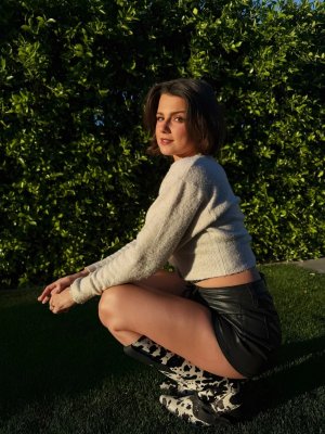 Hunter Deno - Leather Skirt Time 5.jpg