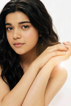 gemini-3-pro-image-preview-2k_a_Swap_the_face,_head, (1).png