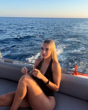 Andrea De La Rosa (6).jpg